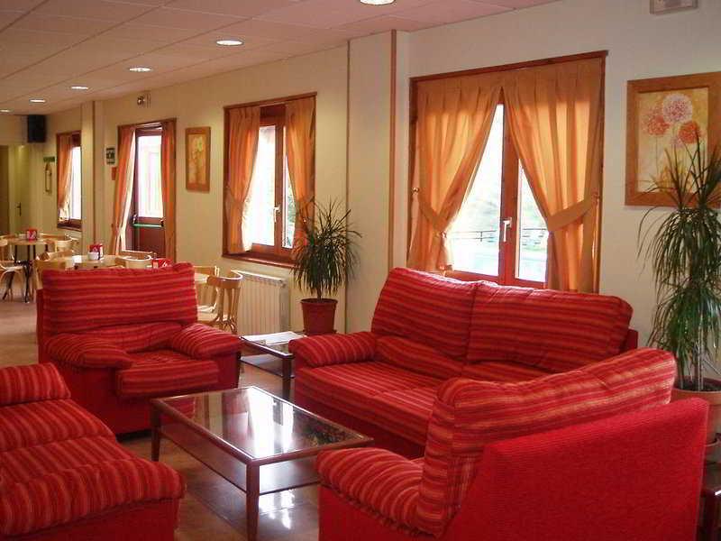 Hotel Tauell 2*